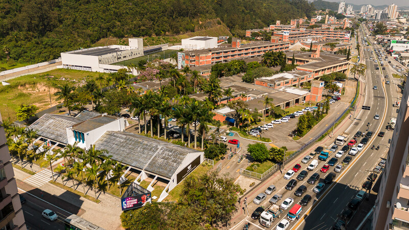 59 anos Univali Foto Cleiton Marcos de Oliveira.jpg