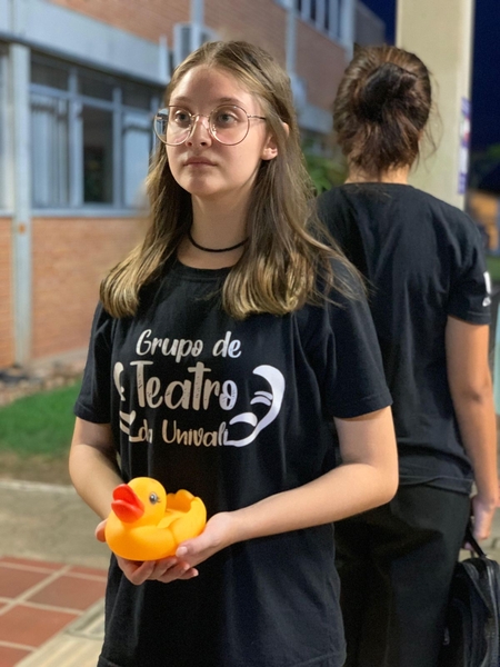 Grupo de Teatro da Univali apresenta esquetes para estudantes de Itajaí_17.4.2024.jpg